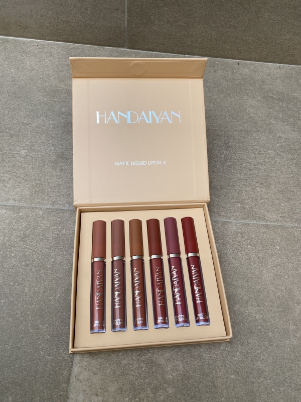 Caja Labiales