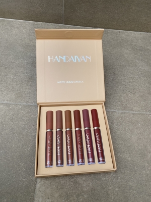 Caja Labiales