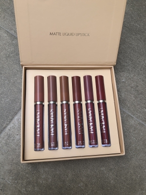 Caja Labiales
