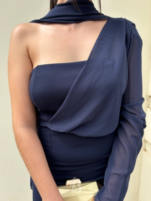 Vestido polaco de manga azul-marinho