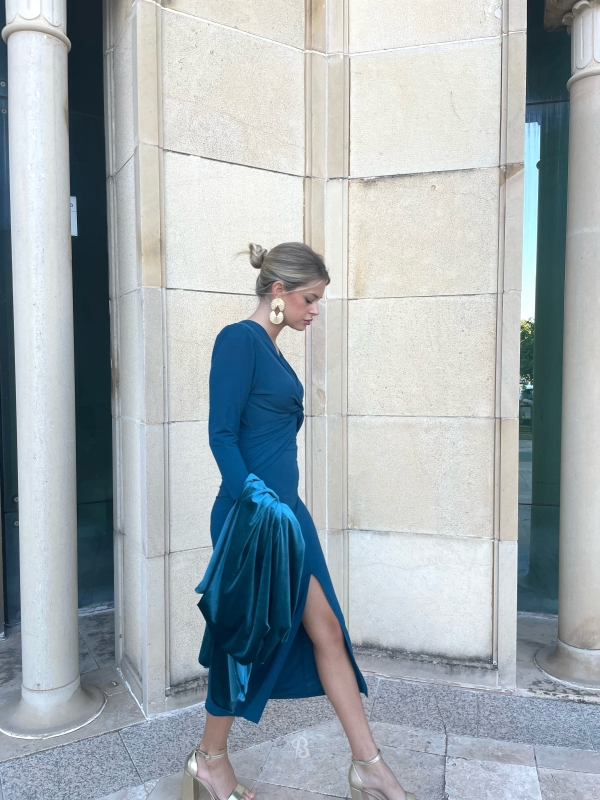 Vestido Silverio Petróleo