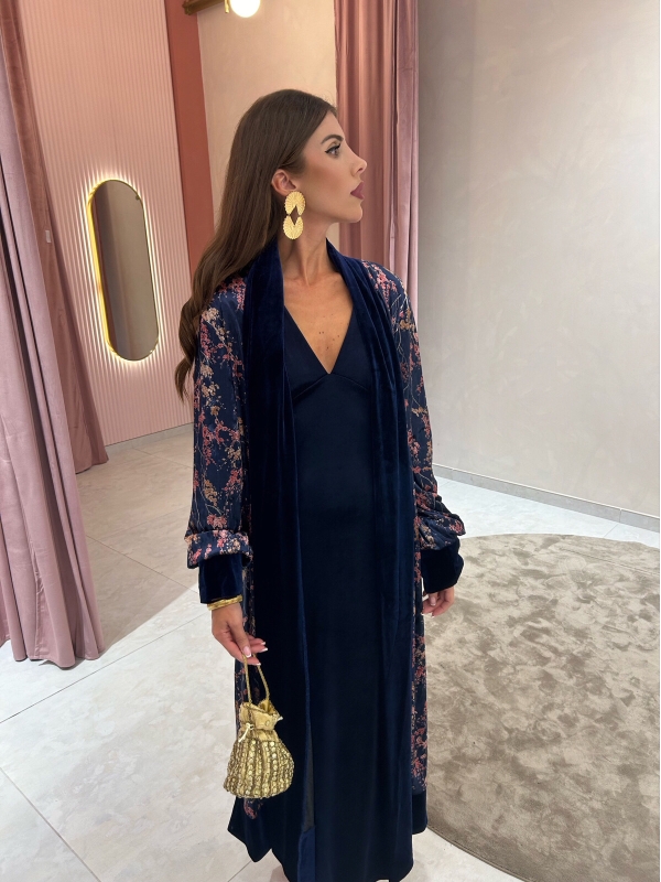 Kaftan de veludo azul estampado