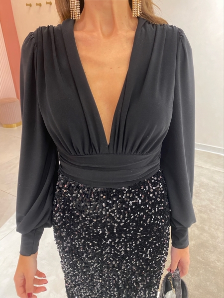 Bodysuit com decote preto