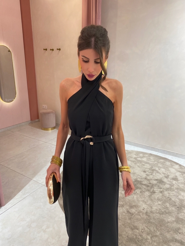 Singe noir à l'hibiscus