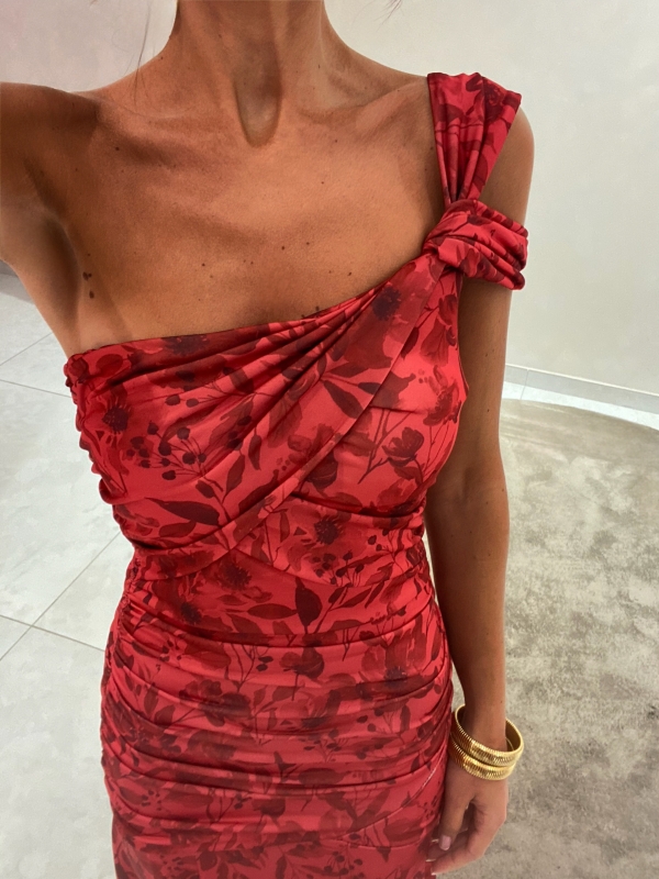 Abito rosso Rubiño
