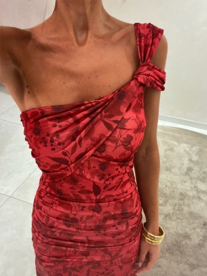 Vestido vermelho Rubiño