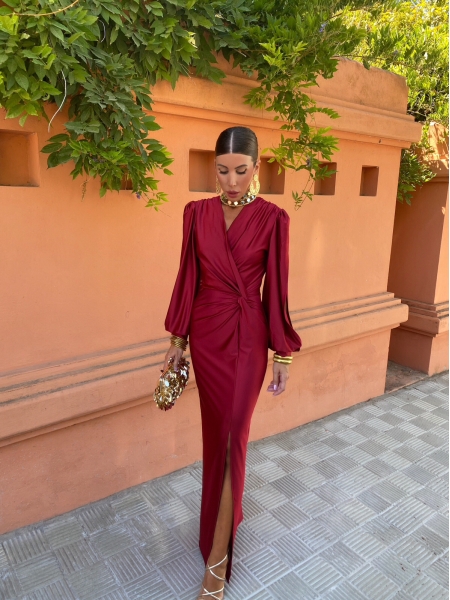 Vestido Escarlata Granate