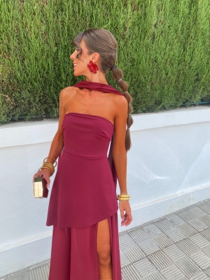 Vestido Camila Garnet
