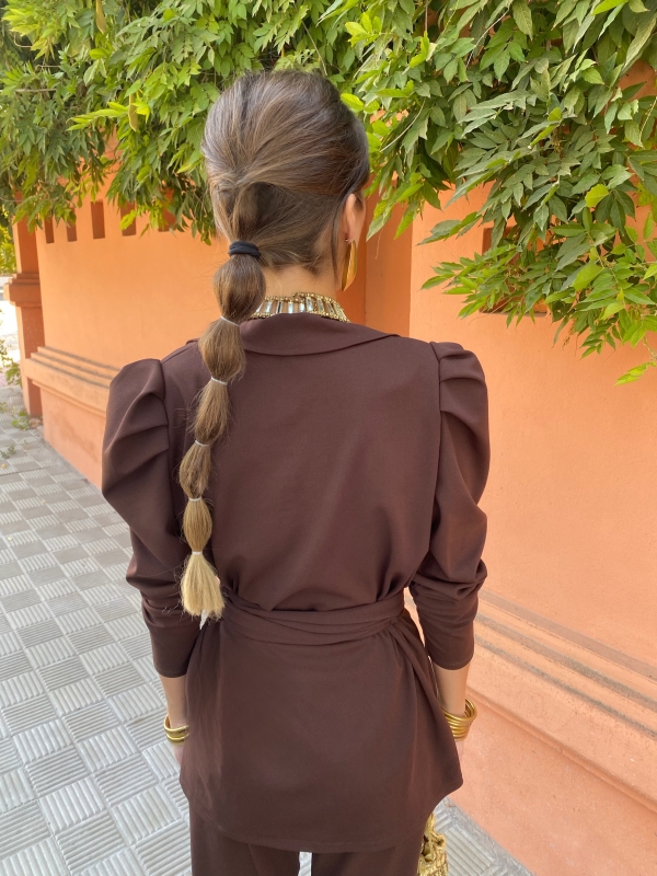 Conjunto Thebes Brown