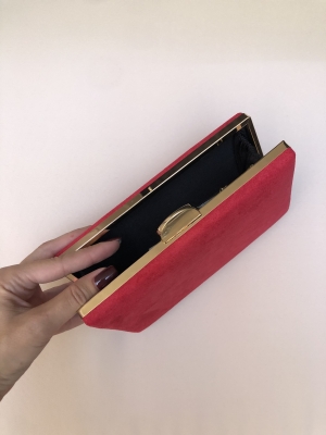 Red Clutch