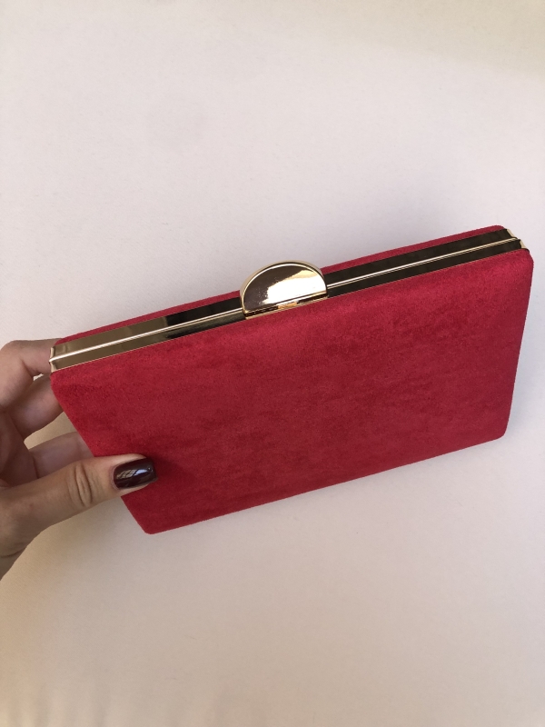 Red Clutch