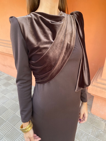 Robe Alexander Marron 2