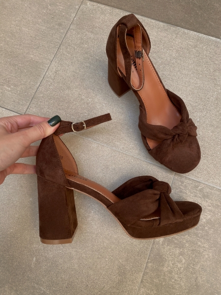 Sandali Tacco Carol Marrone 2