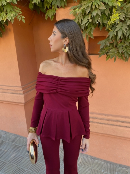 Conjunto Jasmine Garnet