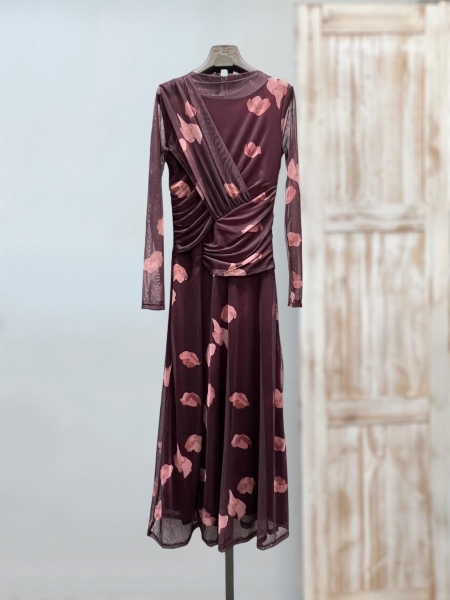 Abito Cabildo Vino 2