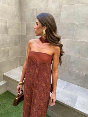 Vestido laranja polinésio