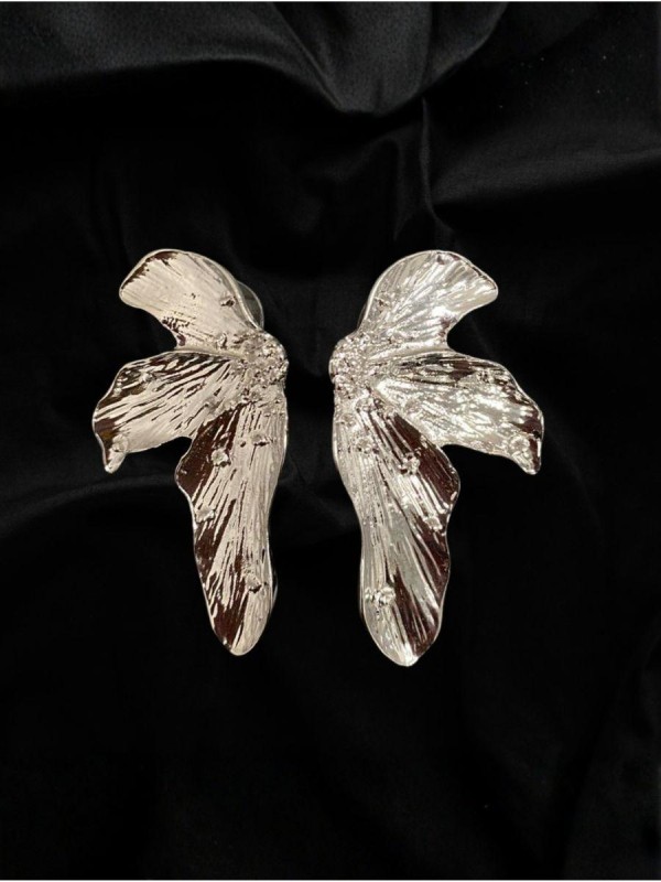 Brincos de meia flor