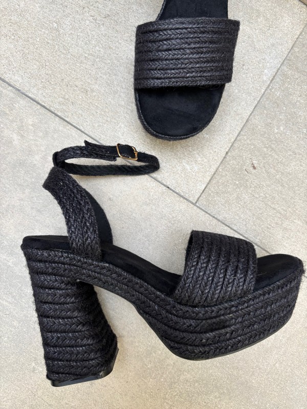 Black Esparto Sandals