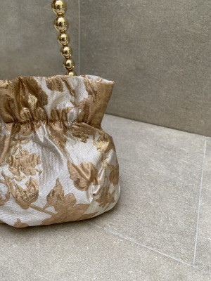 Bombonera Primavera Dorada