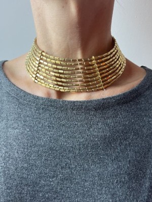 Moli Choker