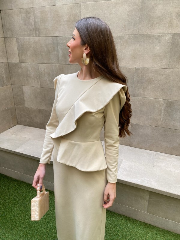 Robe beige Agustina