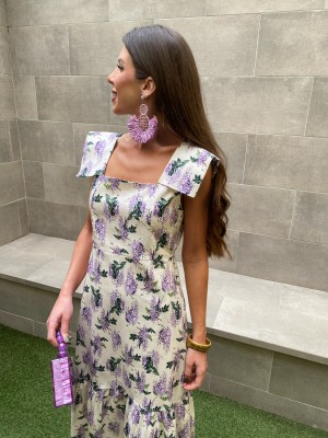 Vestido lilás lavanda