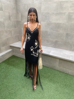 Abito nero Valderrama