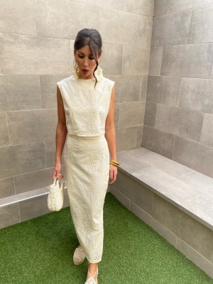 Conjunto Bergé Beige