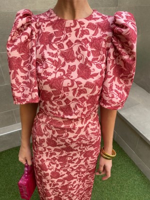 Ensemble rose Jarana