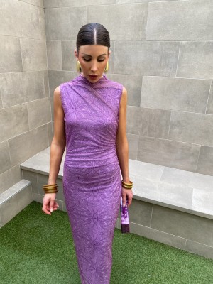 Vestido roxo trivial