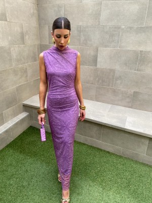 Vestido roxo trivial