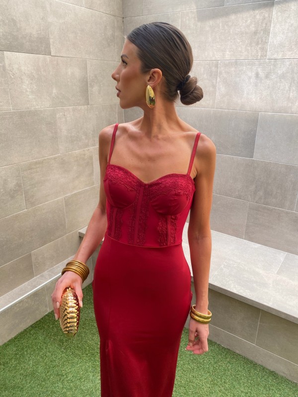 Robe Megan Wine