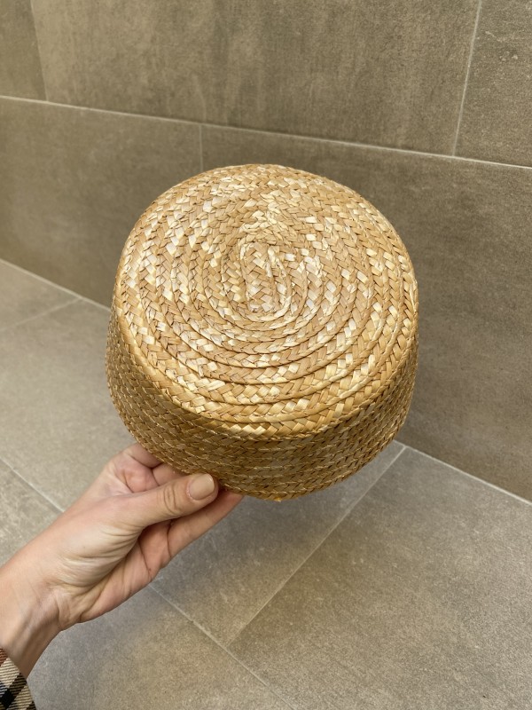Cappello in vimini