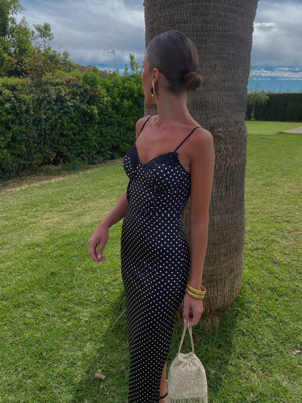 Robe noire Pitingo
