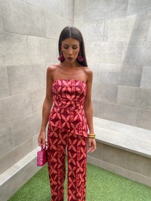 Singe rose de Zagreb