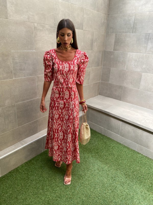 Ensemble rouge de Malaisie