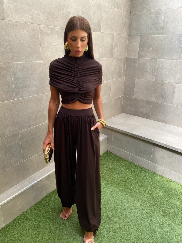 Conjunto Kross Brown