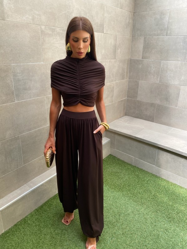 Conjunto Kross Brown