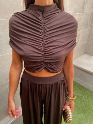 Conjunto Kross Marrón