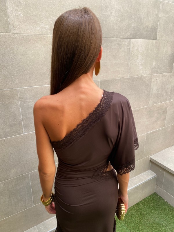 Vestido assimétrico marrom