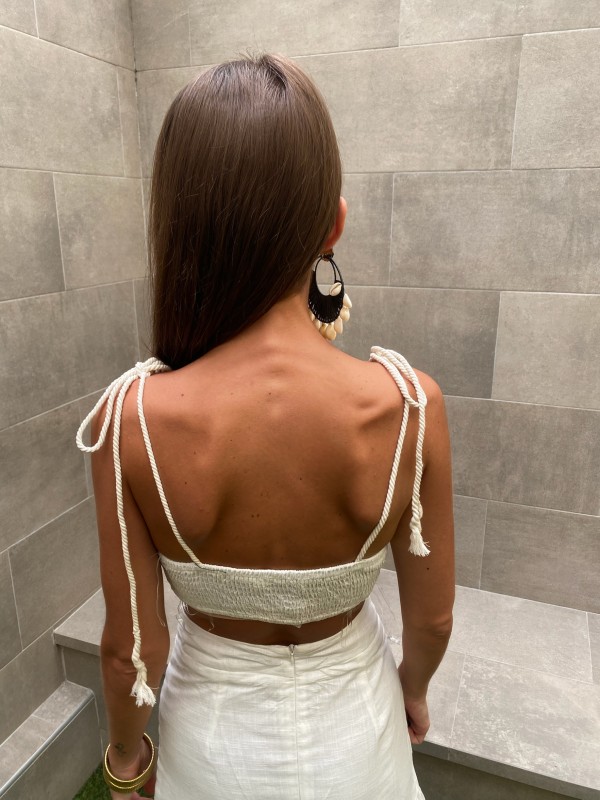 Ensemble blanc syrien