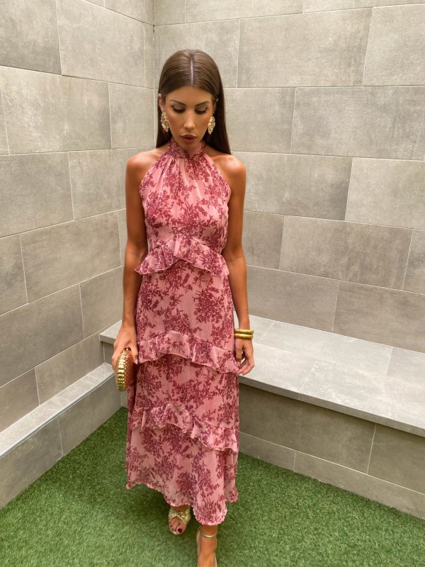 Robe rose Akita