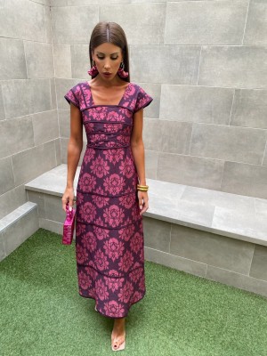 Robe en velours violet