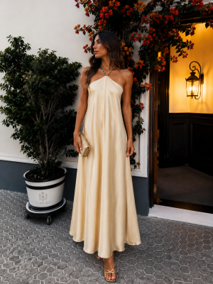 Vestido bege Pedregal