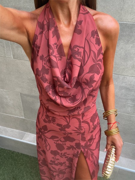 Vestido rosa de Santa Lúcia