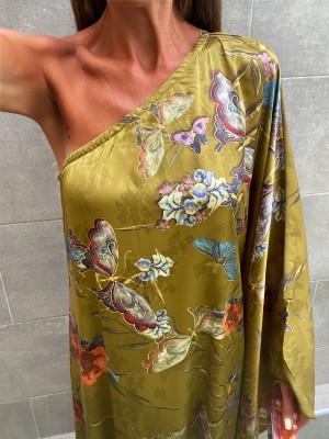 Robe papillon