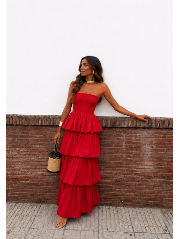Robe rouge bohème