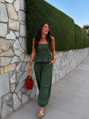 Ensemble de bâton vert