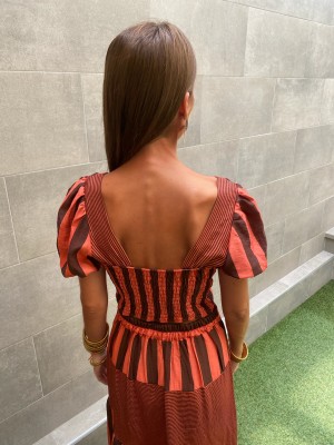 Conjunto Abdenur Naranja