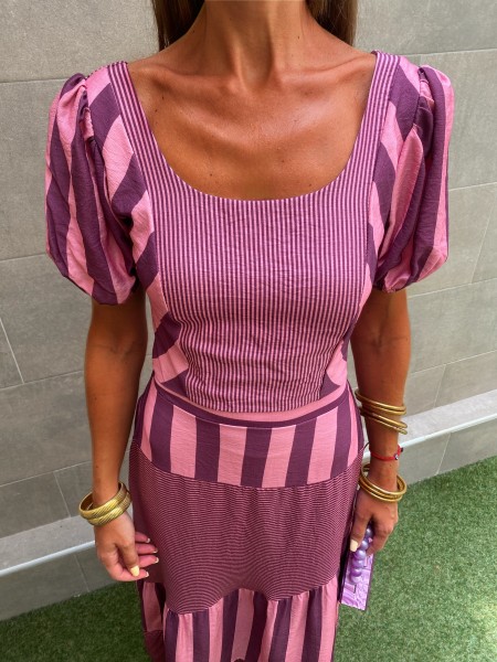 Ensemble rose Abdenur 2